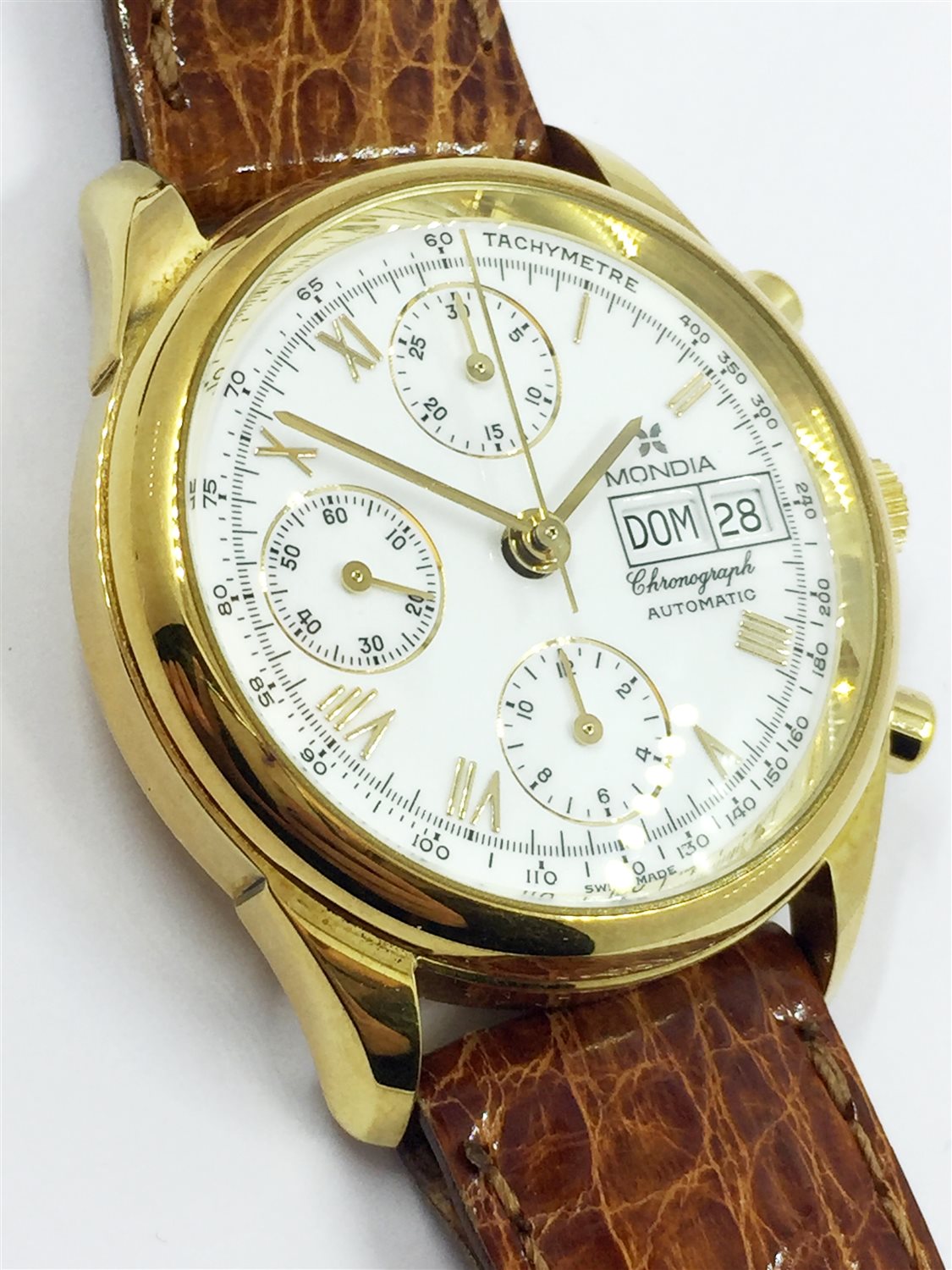 Orologio mondia hot sale oro valore